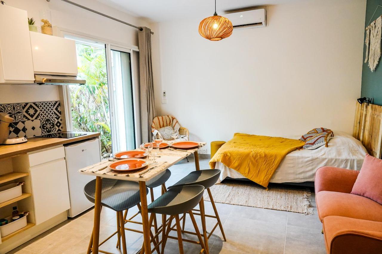 Le Sunset, Magnifique Studio Pieds Dans L'Eau, L'Ermitage Les Bains Filaos Exterior foto